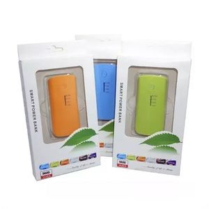 Cargador Portatil 5600 Mah Power Bank Con Linterna Smart Pro